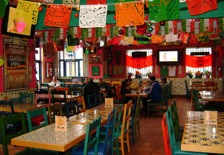 5 De Mayo Restaurant